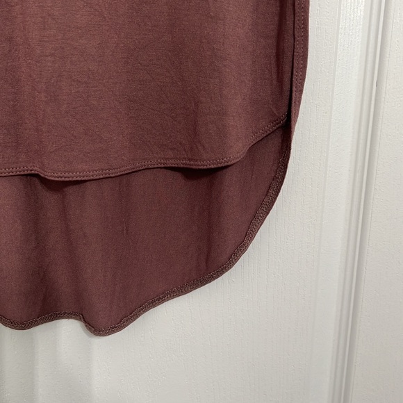 Aritzia Wilfred High/Low Top - Picture 4 of 4